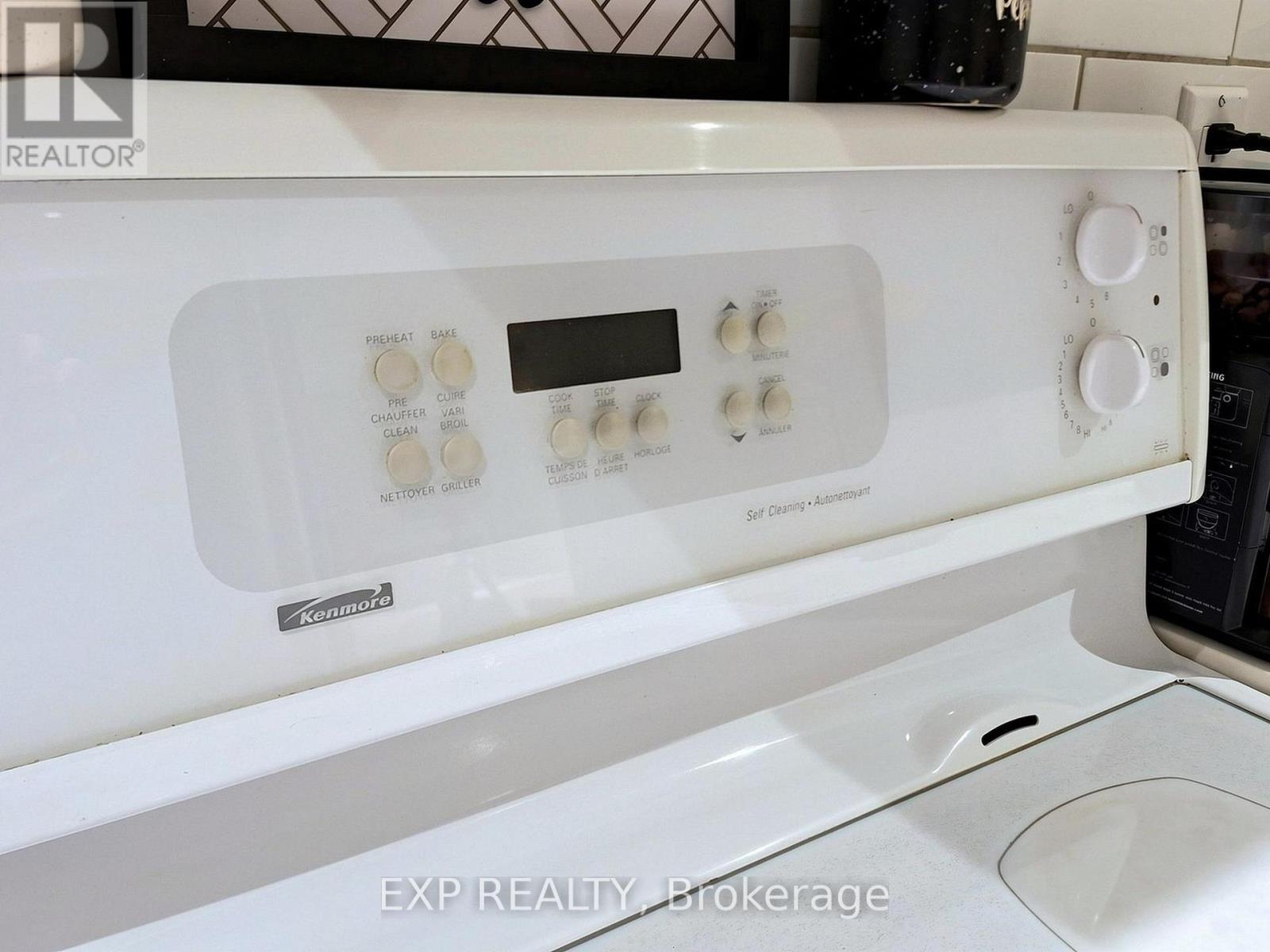 598 Stonebridge Lane, Pickering, Ontario  L1W 3B3 - Photo 44 - E13059950