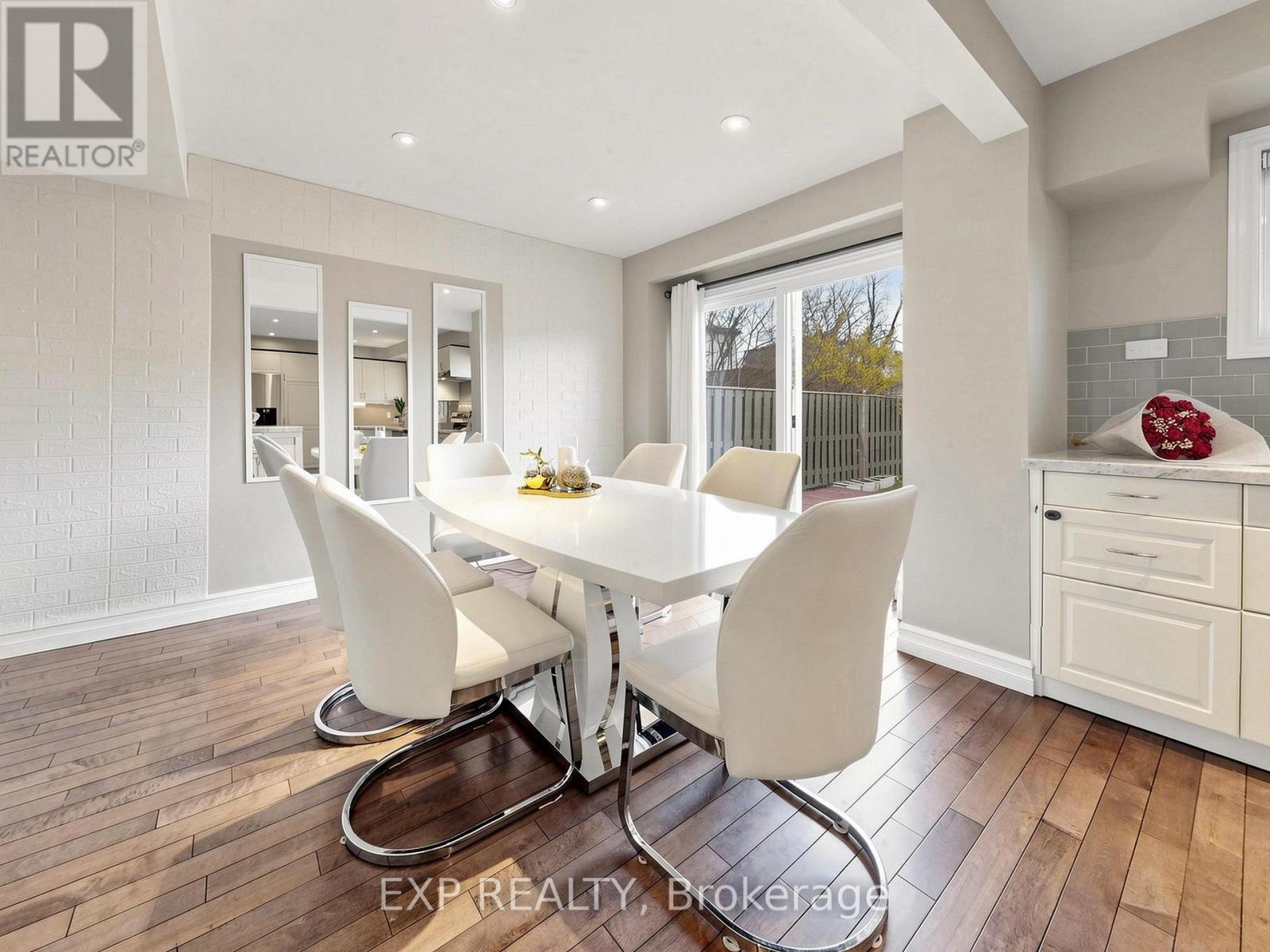 598 Stonebridge Lane, Pickering, Ontario  L1W 3B3 - Photo 9 - E13059950