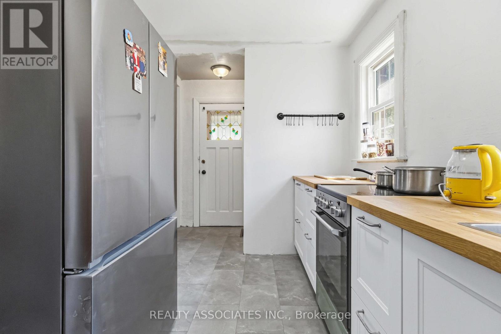 72 Manderley Drive, Toronto, Ontario  M1N 3E9 - Photo 10 - E13060016