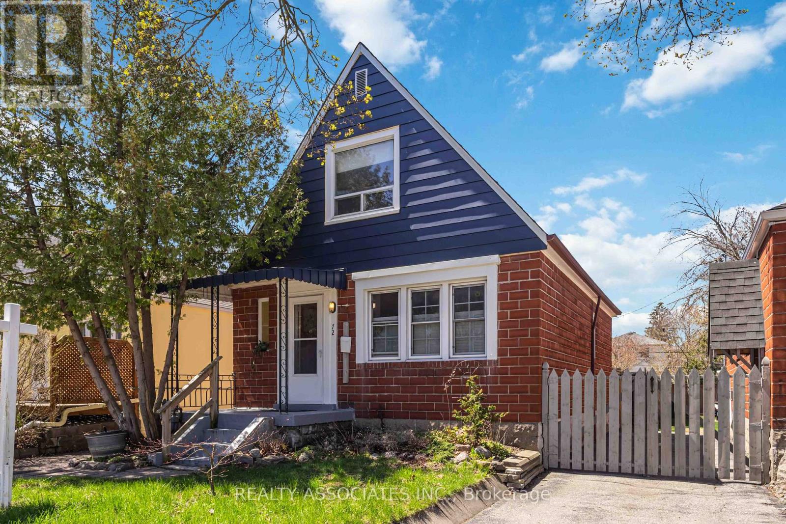 72 Manderley Drive, Toronto, Ontario  M1N 3E9 - Photo 2 - E13060016