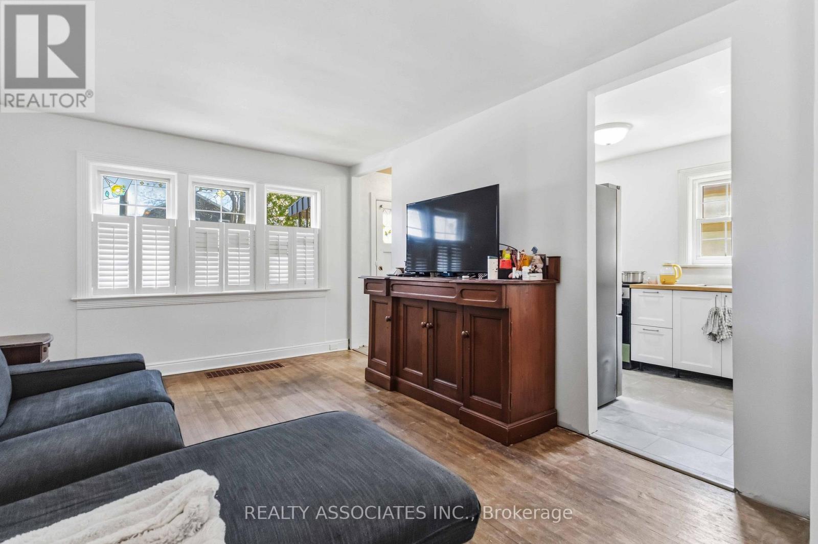 72 Manderley Drive, Toronto, Ontario  M1N 3E9 - Photo 6 - E13060016