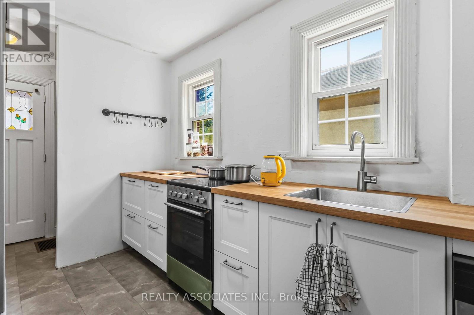 72 Manderley Drive, Toronto, Ontario  M1N 3E9 - Photo 9 - E13060016