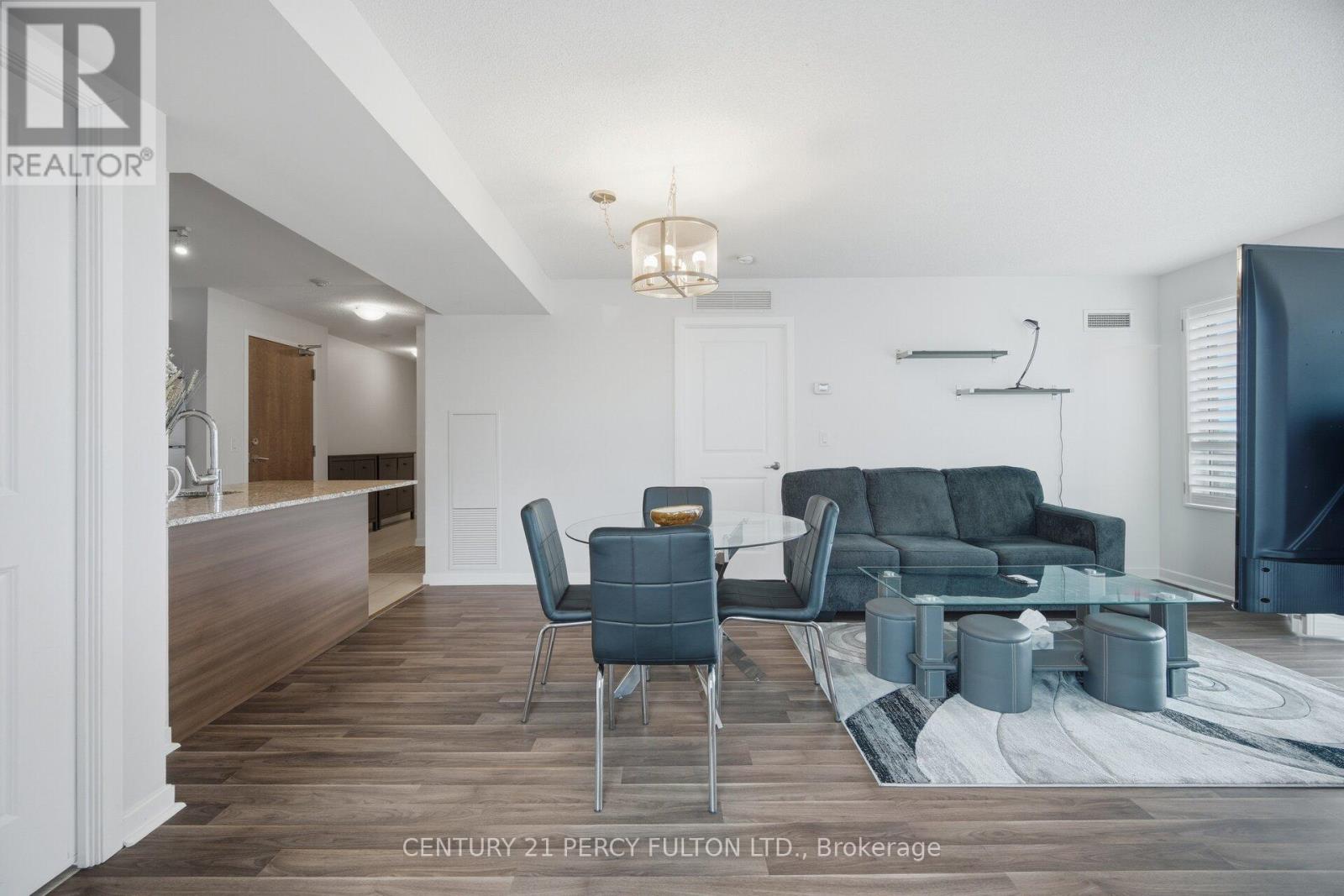 702 - 1235 Bayly Street, Pickering, Ontario  L1W 1L7 - Photo 13 - E13060096