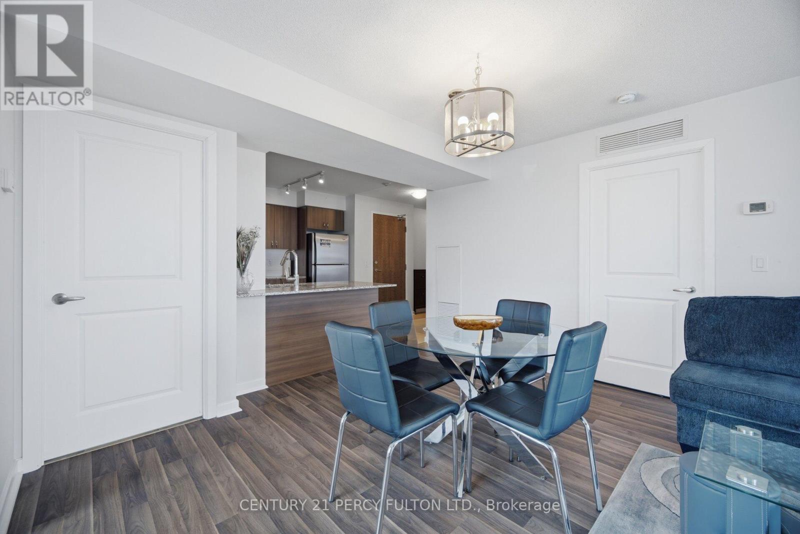 702 - 1235 Bayly Street, Pickering, Ontario  L1W 1L7 - Photo 14 - E13060096