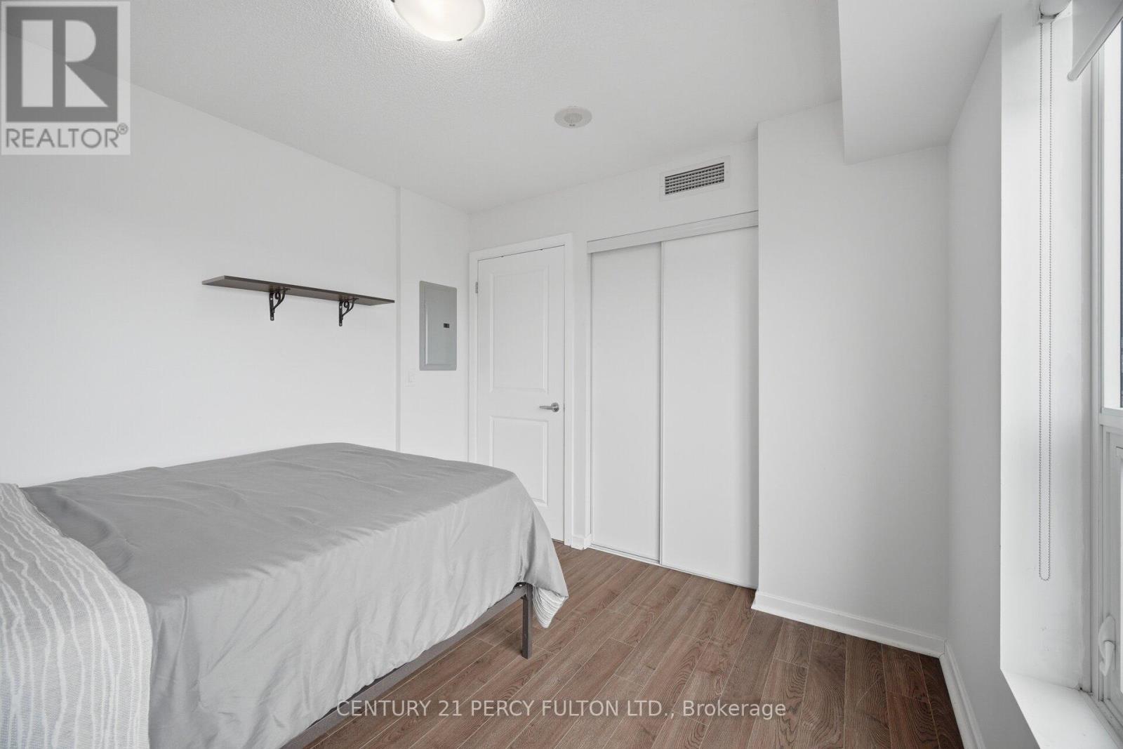 702 - 1235 Bayly Street, Pickering, Ontario  L1W 1L7 - Photo 20 - E13060096