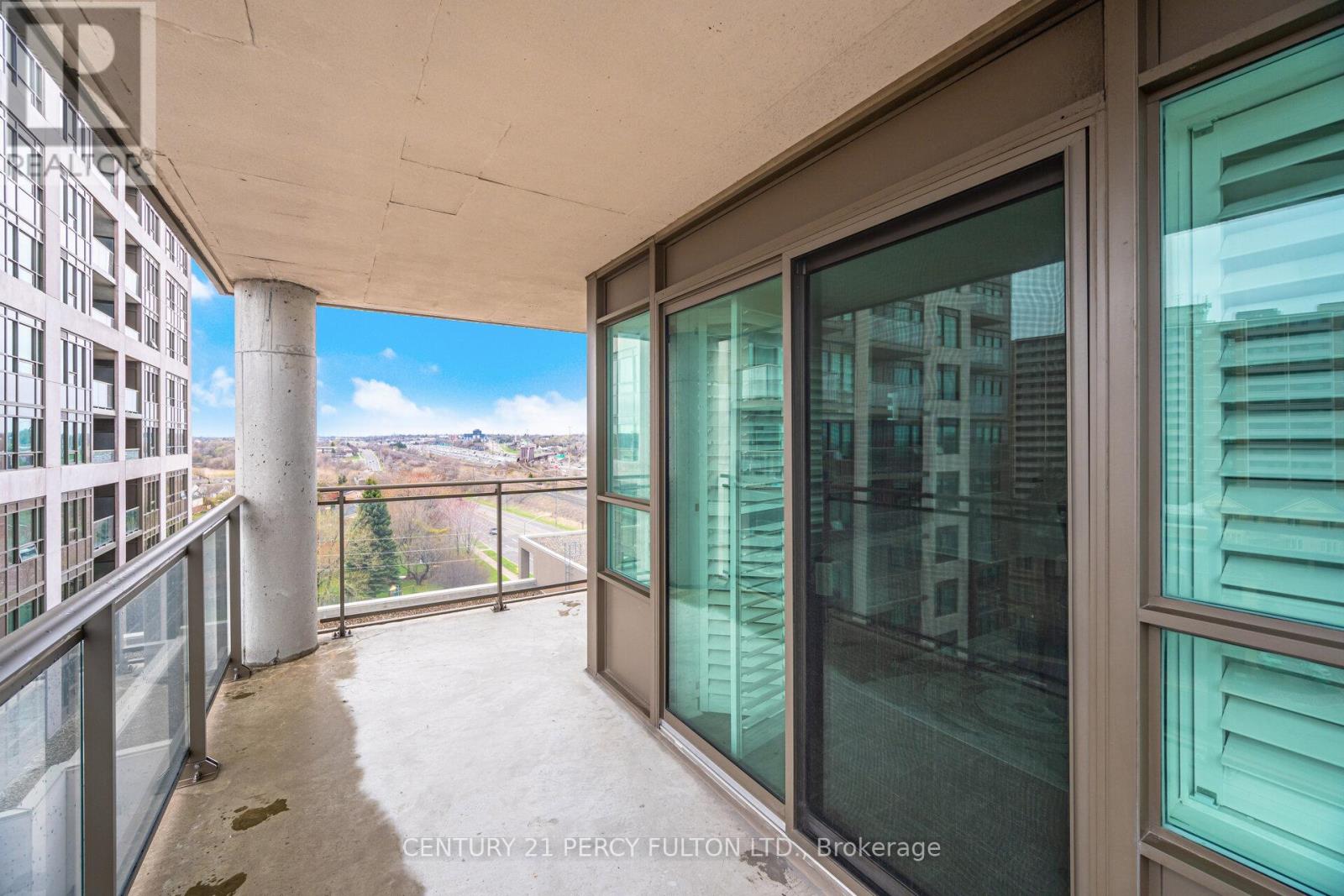 702 - 1235 Bayly Street, Pickering, Ontario  L1W 1L7 - Photo 28 - E13060096