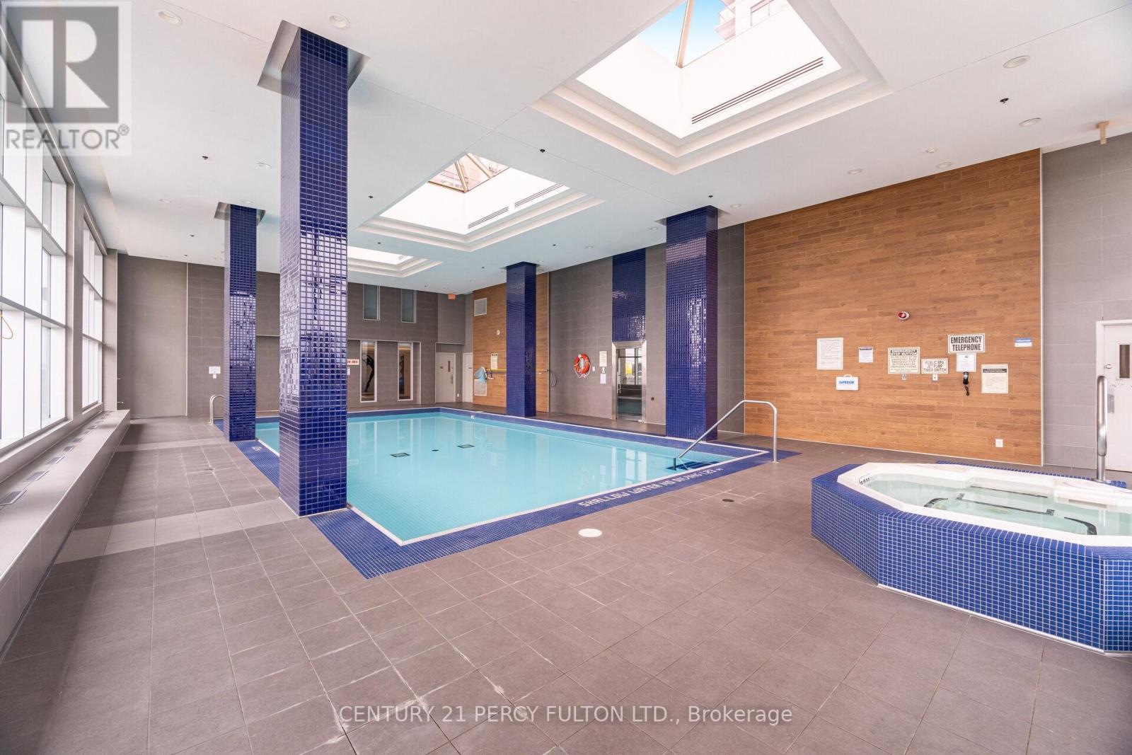 702 - 1235 Bayly Street, Pickering, Ontario  L1W 1L7 - Photo 36 - E13060096