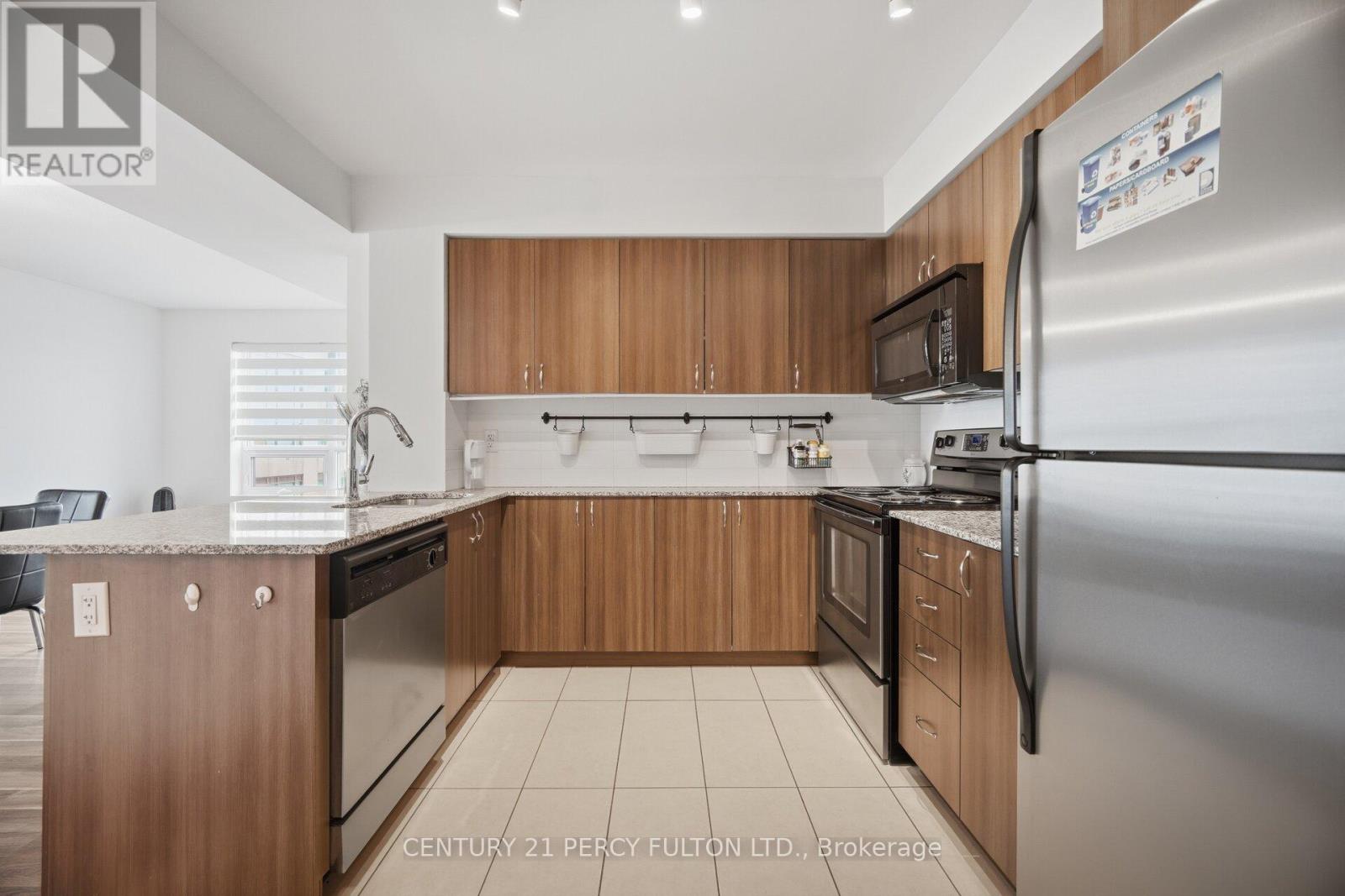 702 - 1235 Bayly Street, Pickering, Ontario  L1W 1L7 - Photo 9 - E13060096