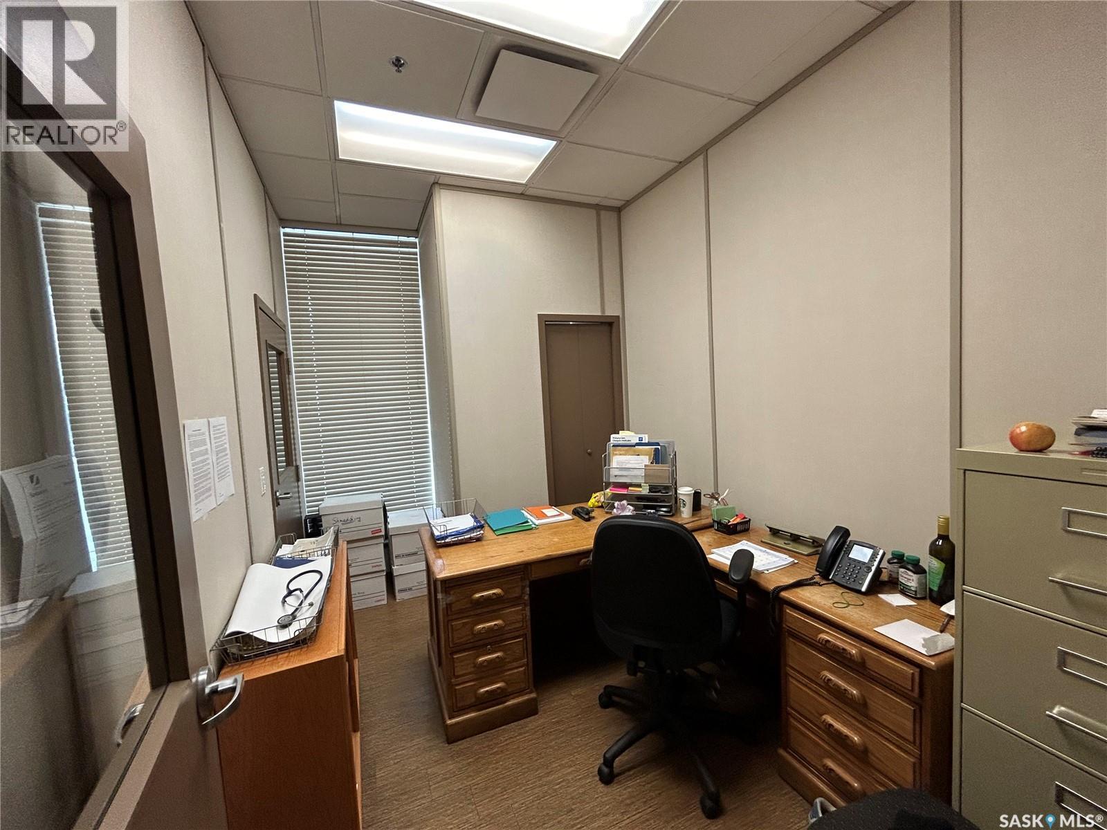 5 207 2nd Avenue N, Saskatoon, Saskatchewan  S7K 3P2 - Photo 3 - SK034365