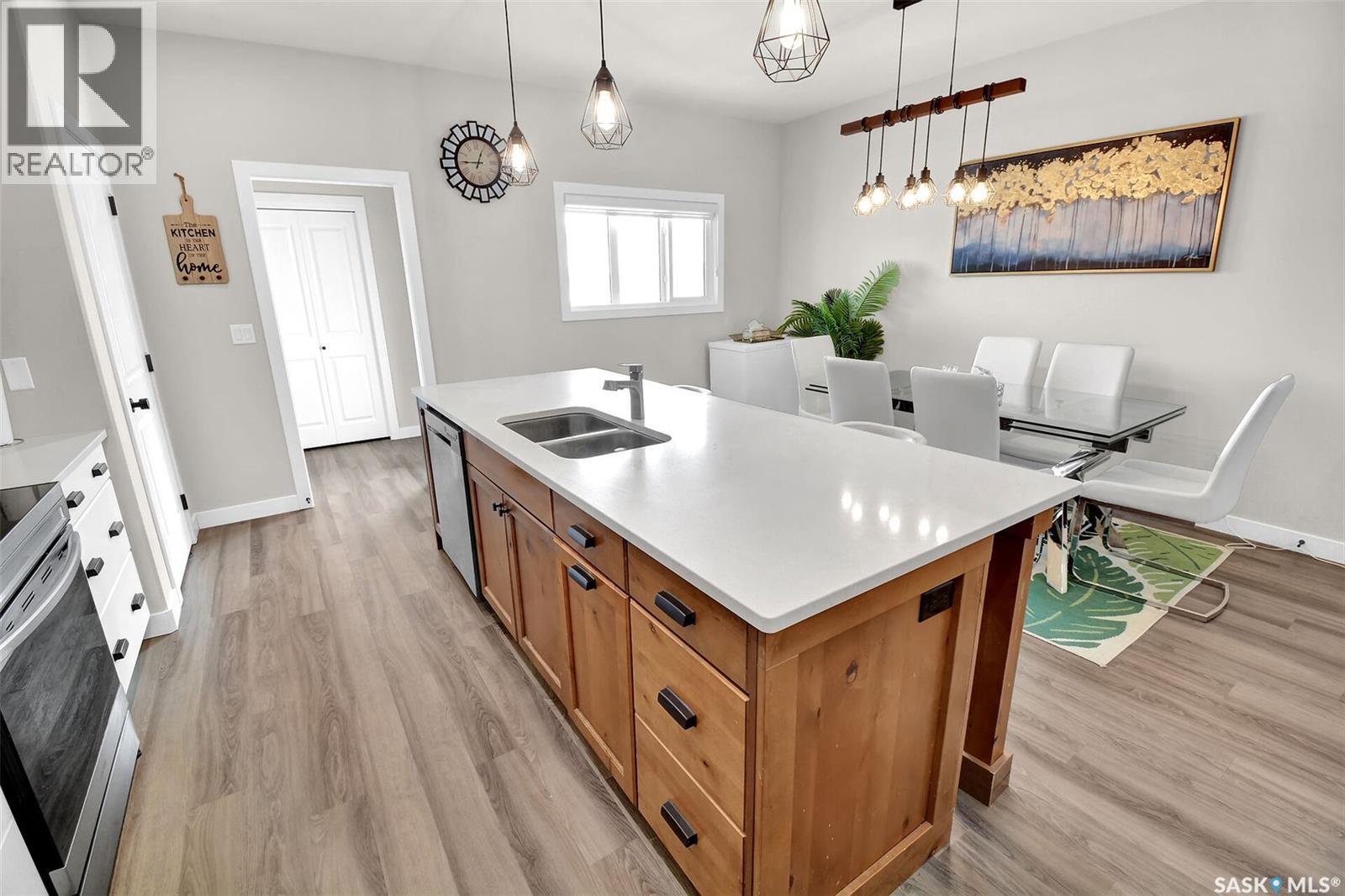 621 Feheregyhazi Boulevard, Saskatoon, Saskatchewan  S7W 0Z5 - Photo 12 - SK034272