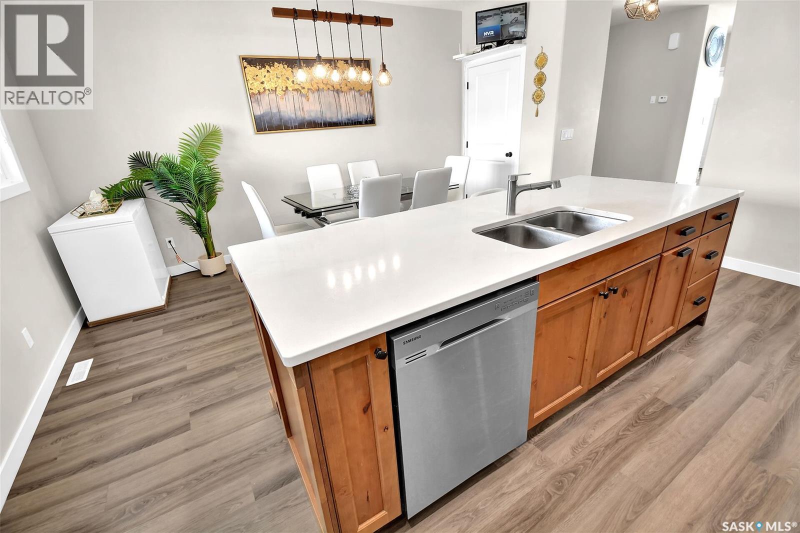 621 Feheregyhazi Boulevard, Saskatoon, Saskatchewan  S7W 0Z5 - Photo 16 - SK034272