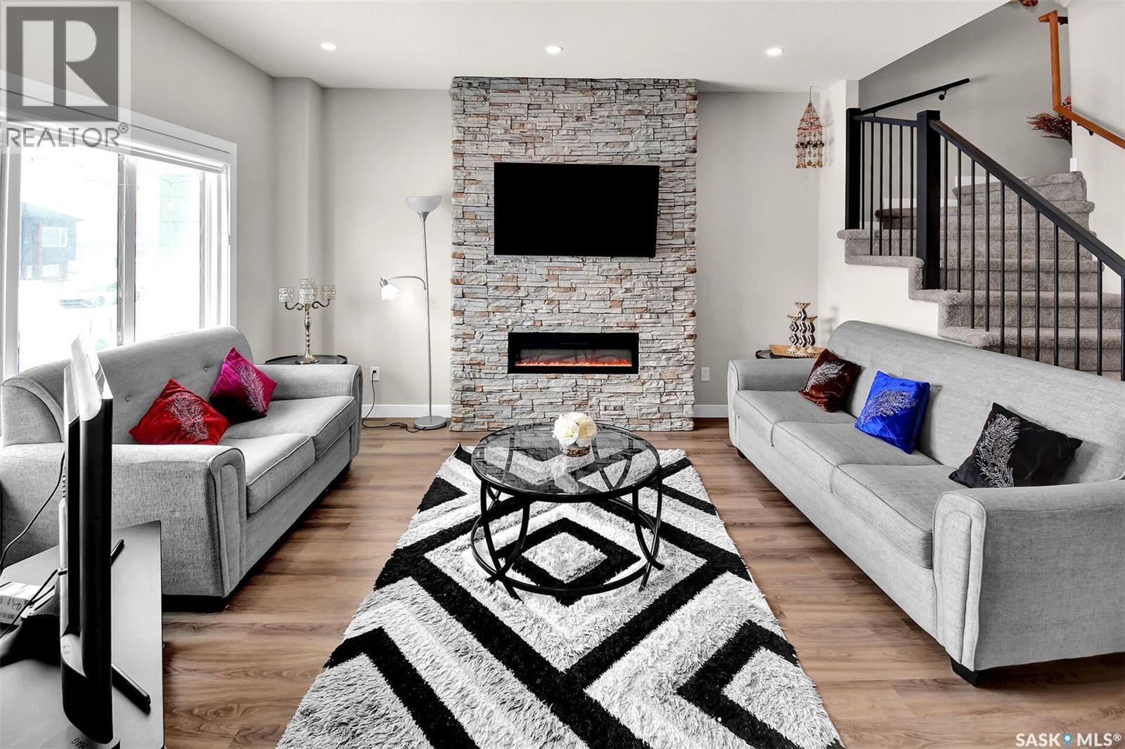 621 Feheregyhazi Boulevard, Saskatoon, Saskatchewan  S7W 0Z5 - Photo 5 - SK034272