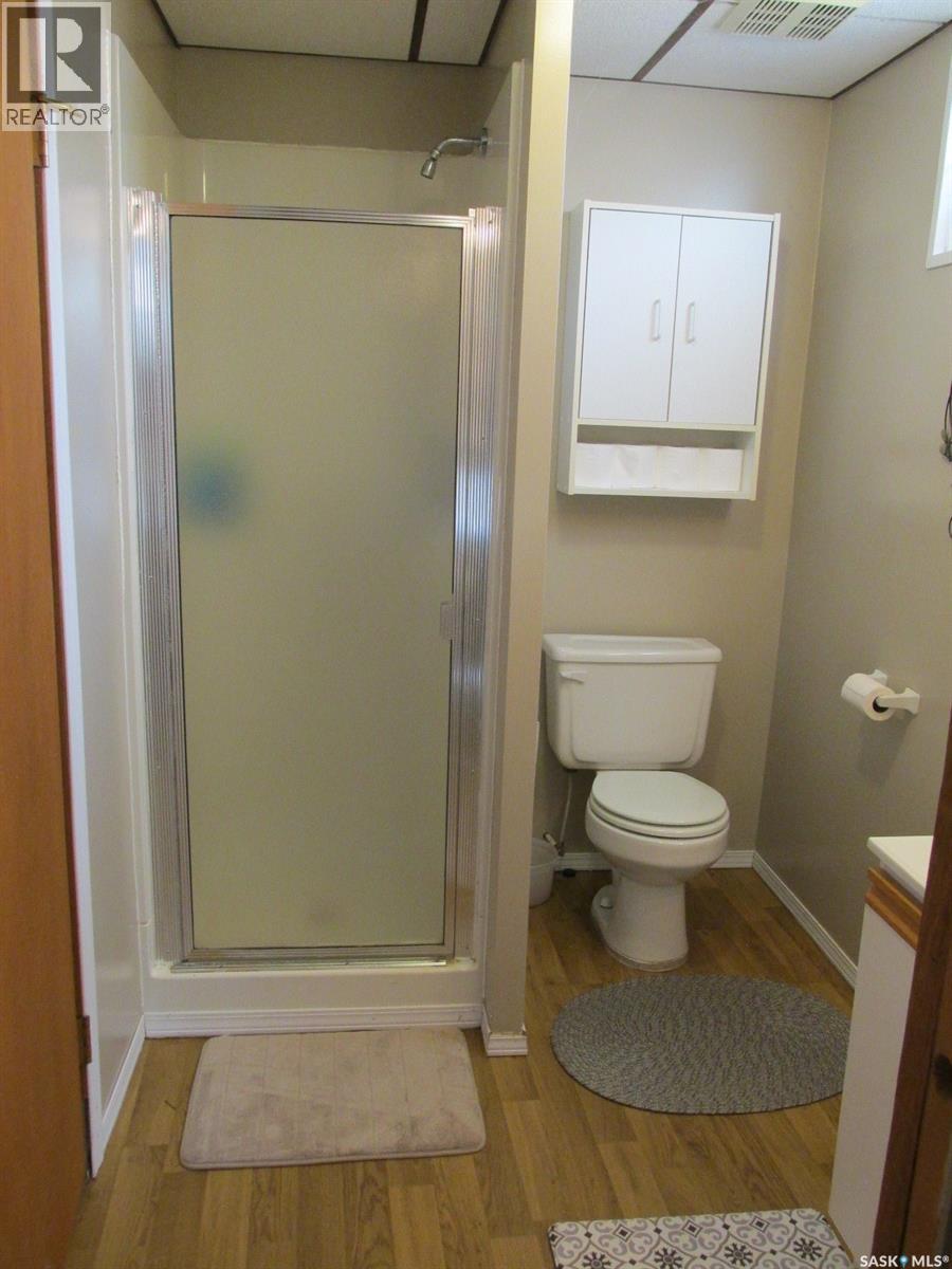 302 7th Avenue W, Nipawin, Saskatchewan  S0E 1E0 - Photo 30 - SK034271