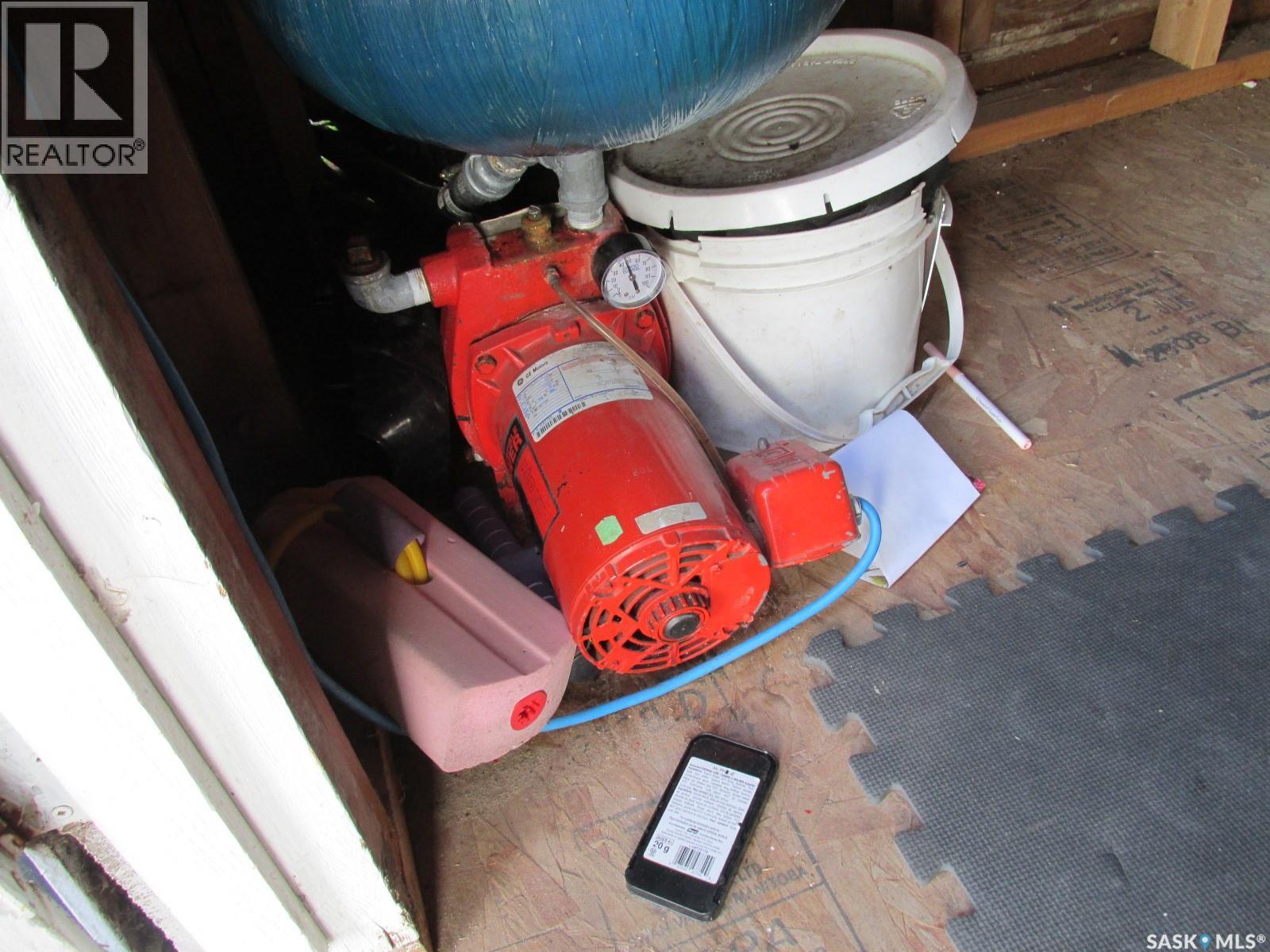 302 7th Avenue W, Nipawin, Saskatchewan  S0E 1E0 - Photo 40 - SK034271