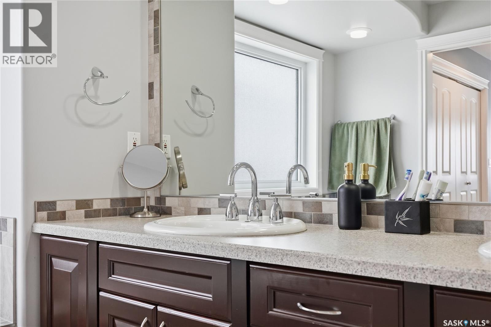 32 501 Cartwright Street, Saskatoon, Saskatchewan  S7T 1E1 - Photo 35 - SK034018