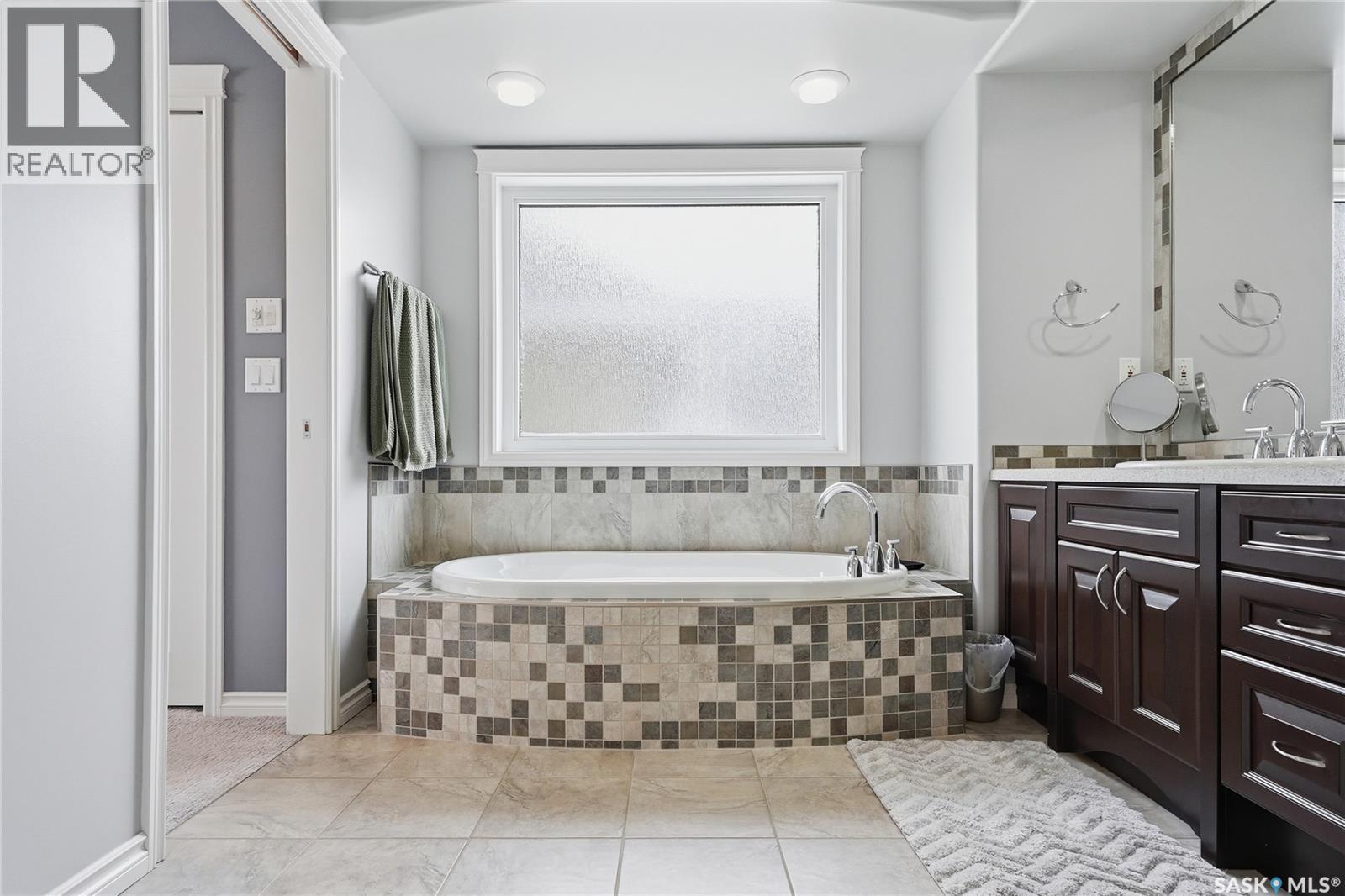 32 501 Cartwright Street, Saskatoon, Saskatchewan  S7T 1E1 - Photo 36 - SK034018