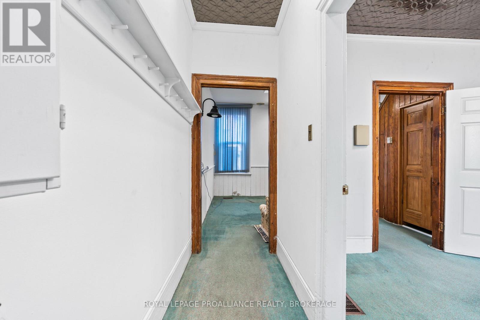 272 Wellington Street, Kingston, Ontario  K7K 2Z1 - Photo 6 - X12414521