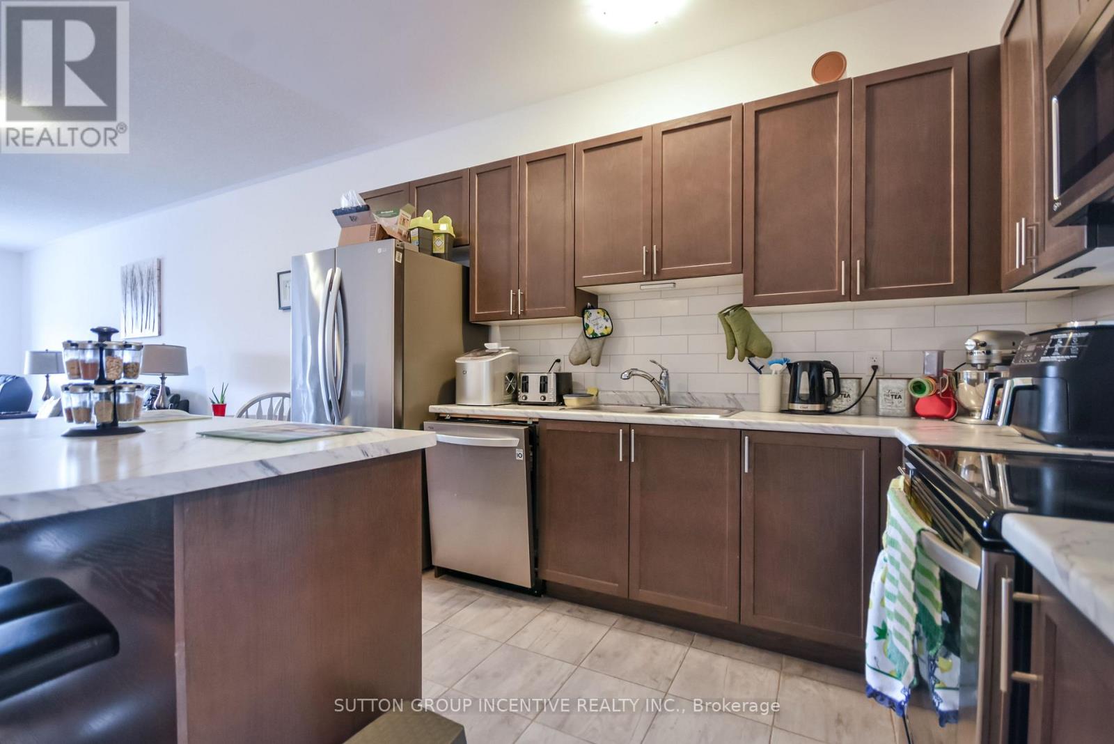 127 Isabella Drive, Orillia, Ontario  L0K 8K7 - Photo 16 - S13059924