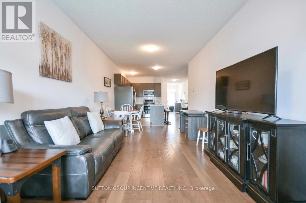 127 Isabella Drive, Orillia, Ontario  L0K 8K7 - Photo 9 - S13059924