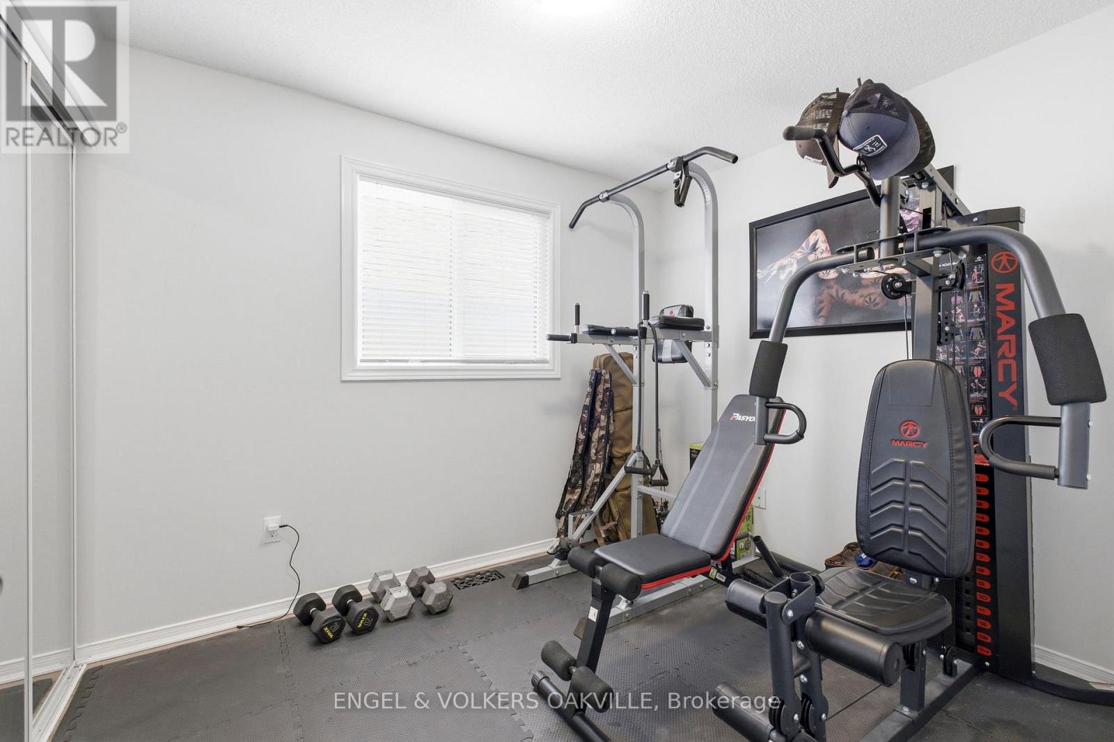 30 Porritt Street, Barrie, Ontario  L4N 6Y3 - Photo 15 - S13060048