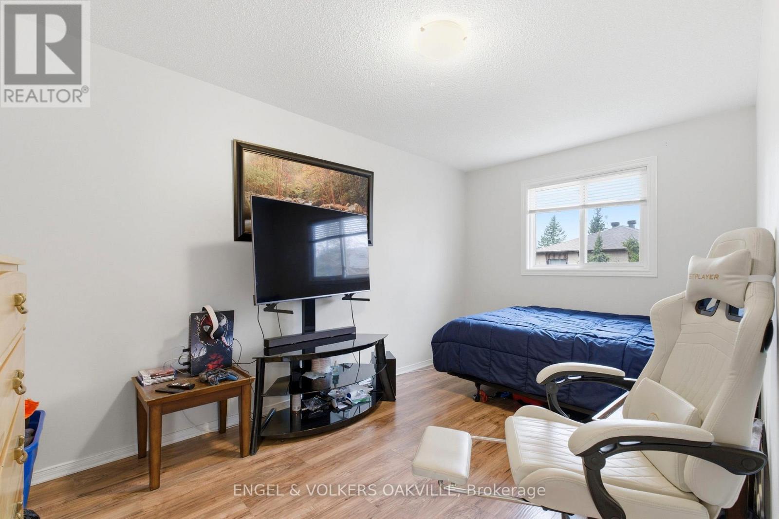 30 Porritt Street, Barrie, Ontario  L4N 6Y3 - Photo 16 - S13060048