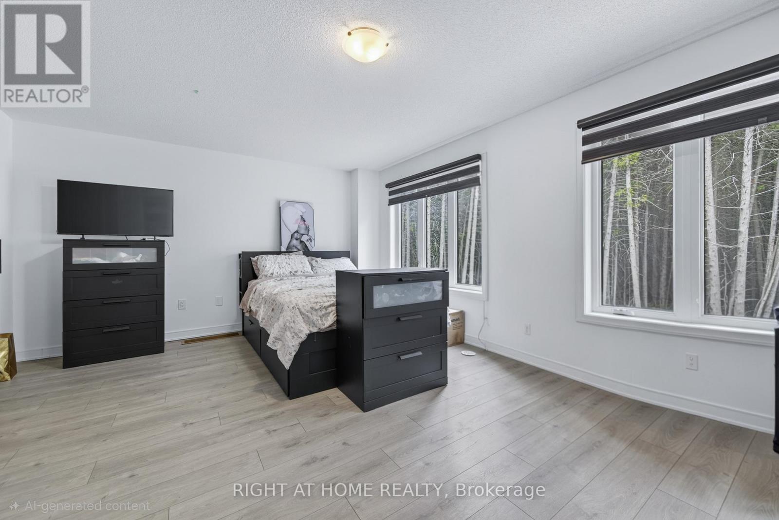 132 Blue Forest Crescent, Barrie, Ontario  L4M 7J6 - Photo 9 - S13060086