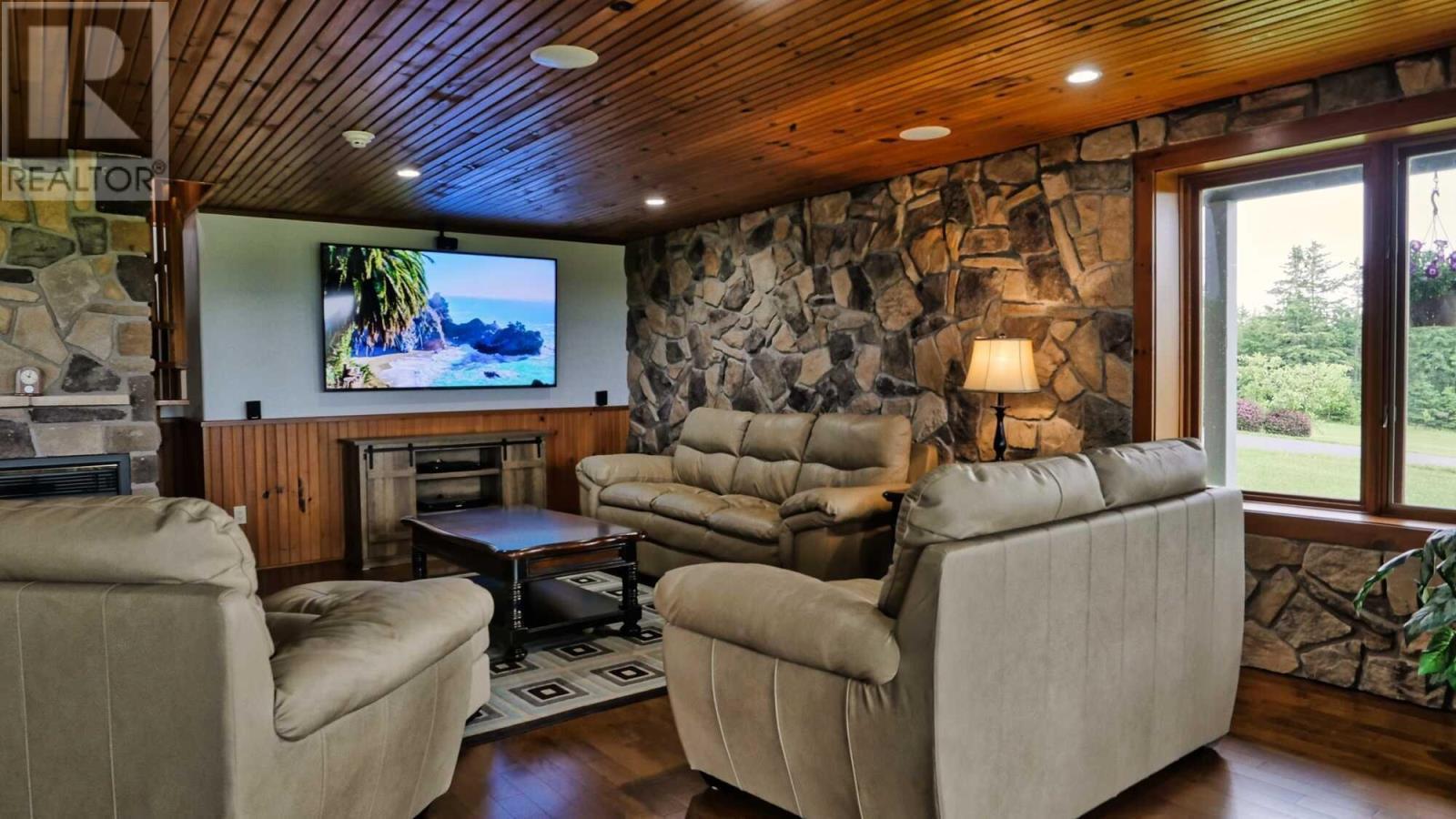 93 Fairview Drive, Fairview, Prince Edward Island  C0A 1H2 - Photo 9 - 202609022