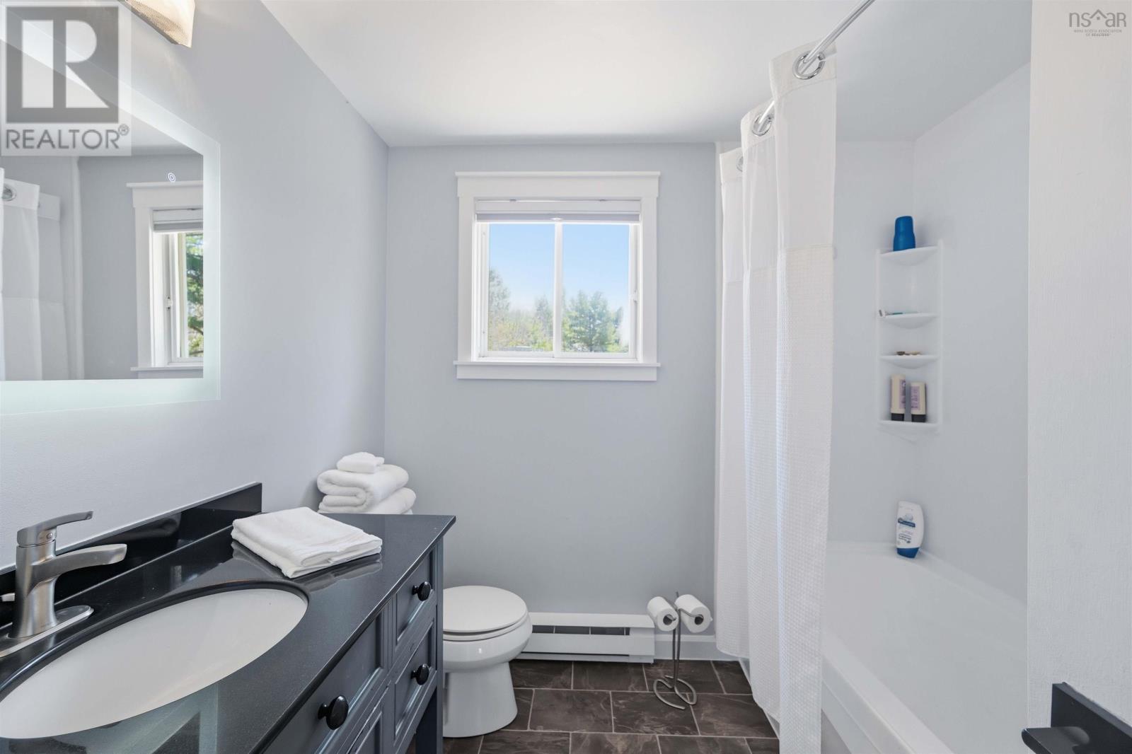 1316 Highway 1, East Kingston, Nova Scotia  B0P 1R0 - Photo 17 - 202608544