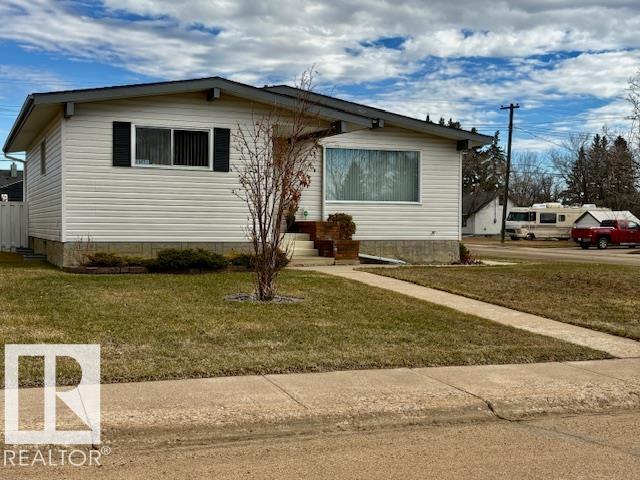 5302 48 Av, Vegreville, Alberta  T9C 1N1 - Photo 1 - E4483422
