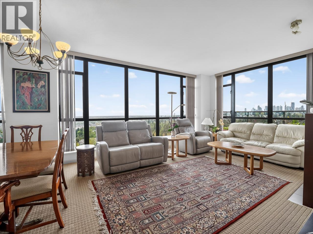 1502 7388 Sandborne Avenue, Burnaby, British Columbia  V3N 5C4 - Photo 2 - R3117396