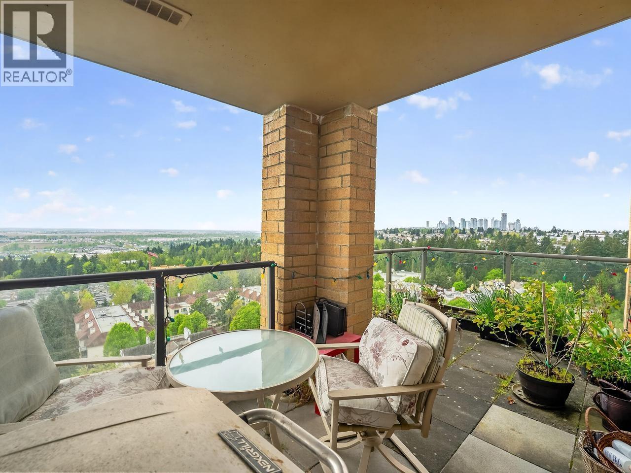 1502 7388 Sandborne Avenue, Burnaby, British Columbia  V3N 5C4 - Photo 23 - R3117396