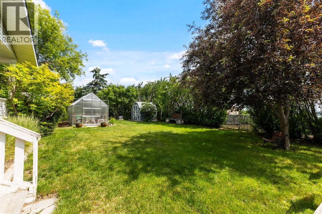 717 East Road, Standard, Alberta  T0J 3G0 - Photo 42 - A2282435