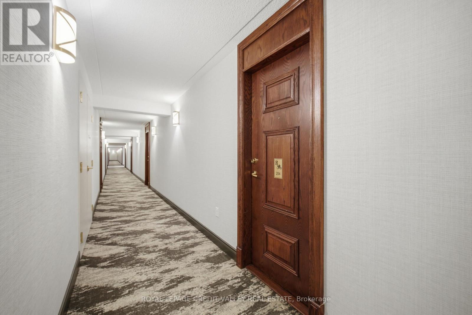 204 - 55 Via Rosedale, Brampton, Ontario  L6P 0V1 - Photo 7 - W13059900