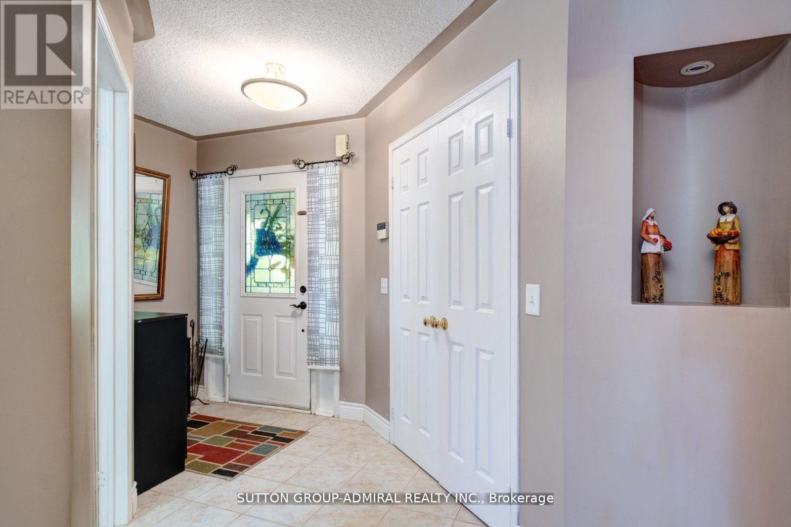 43 Crestridge Drive, Caledon, Ontario  L7E 2T9 - Photo 7 - W13059902