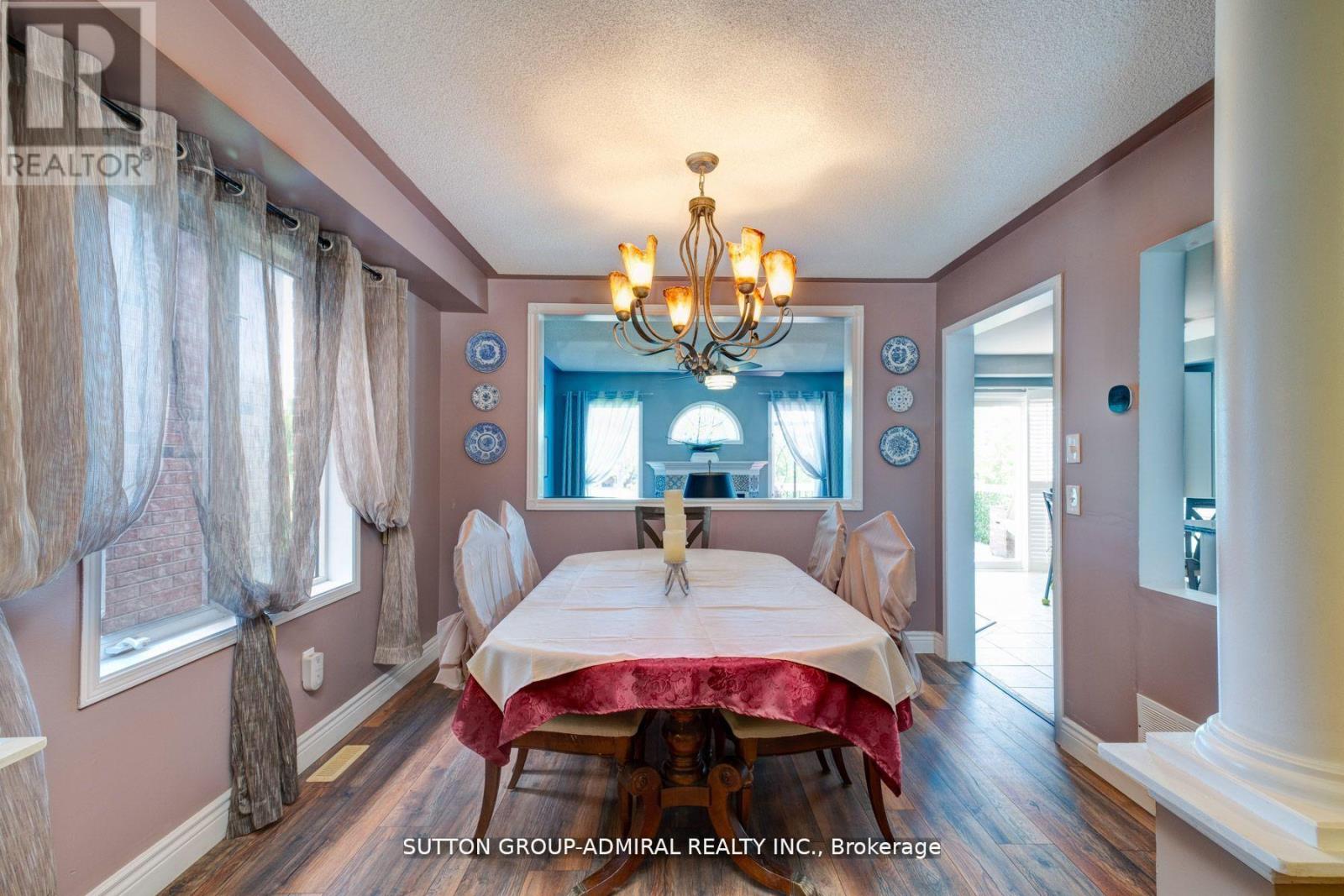 43 Crestridge Drive, Caledon, Ontario  L7E 2T9 - Photo 9 - W13059902