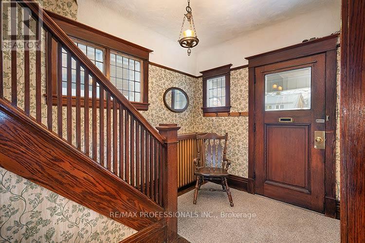 316 Durie Street, Toronto, Ontario  M6S 3G3 - Photo 2 - W13059920