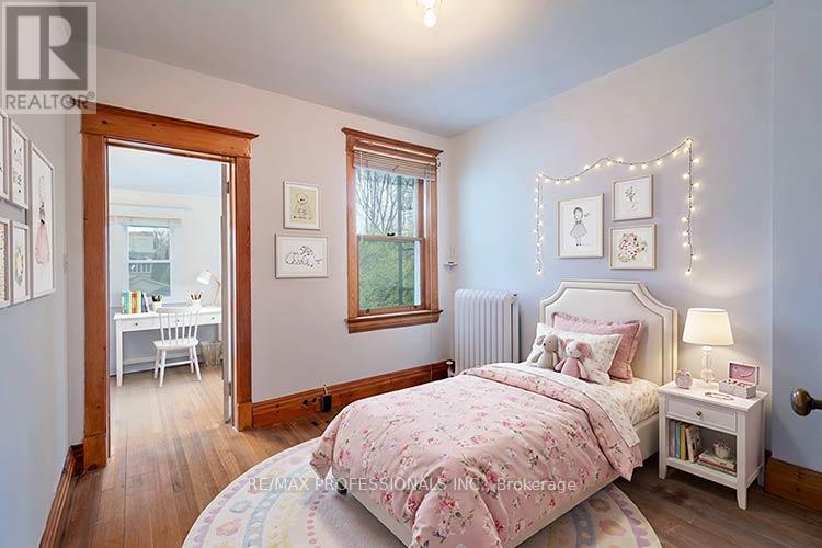 316 Durie Street, Toronto, Ontario  M6S 3G3 - Photo 22 - W13059920