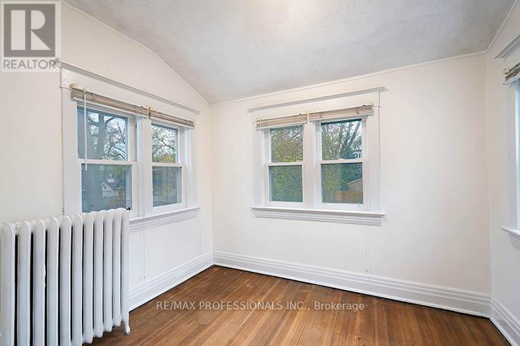 316 Durie Street, Toronto, Ontario  M6S 3G3 - Photo 26 - W13059920