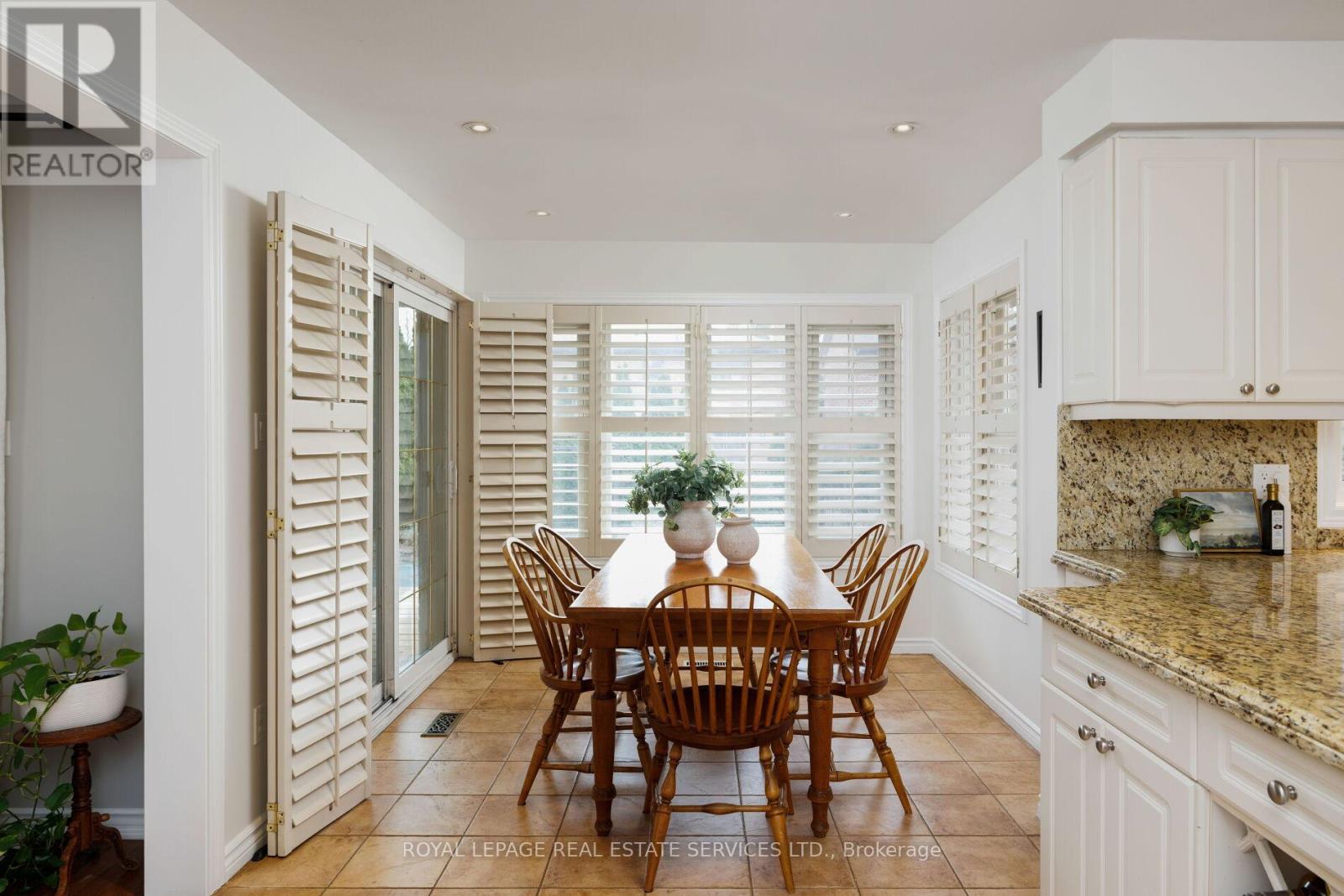 48 Cudmore Road, Oakville, Ontario  L6L 2Y5 - Photo 16 - W13059938