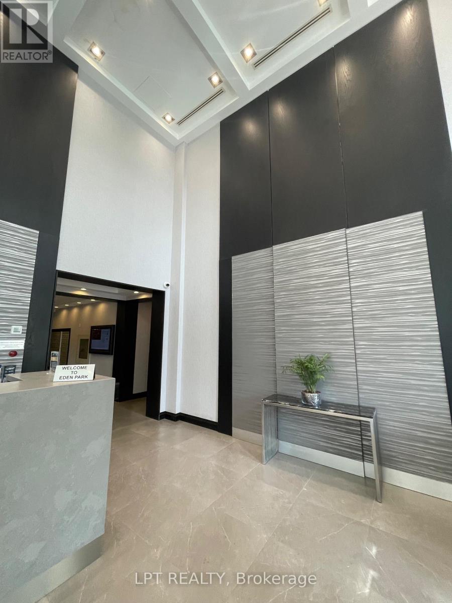 808 - 3504 Hurontario Street, Mississauga, Ontario  L5B 0B9 - Photo 4 - W13059974