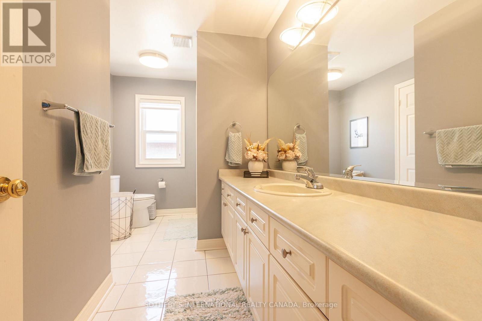 3940 Rolling Valley Drive, Mississauga, Ontario  L5L 5V9 - Photo 37 - W13060002