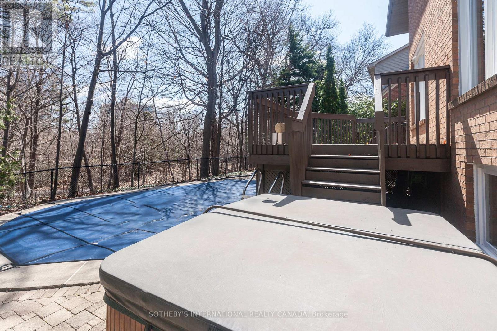 3940 Rolling Valley Drive, Mississauga, Ontario  L5L 5V9 - Photo 49 - W13060002