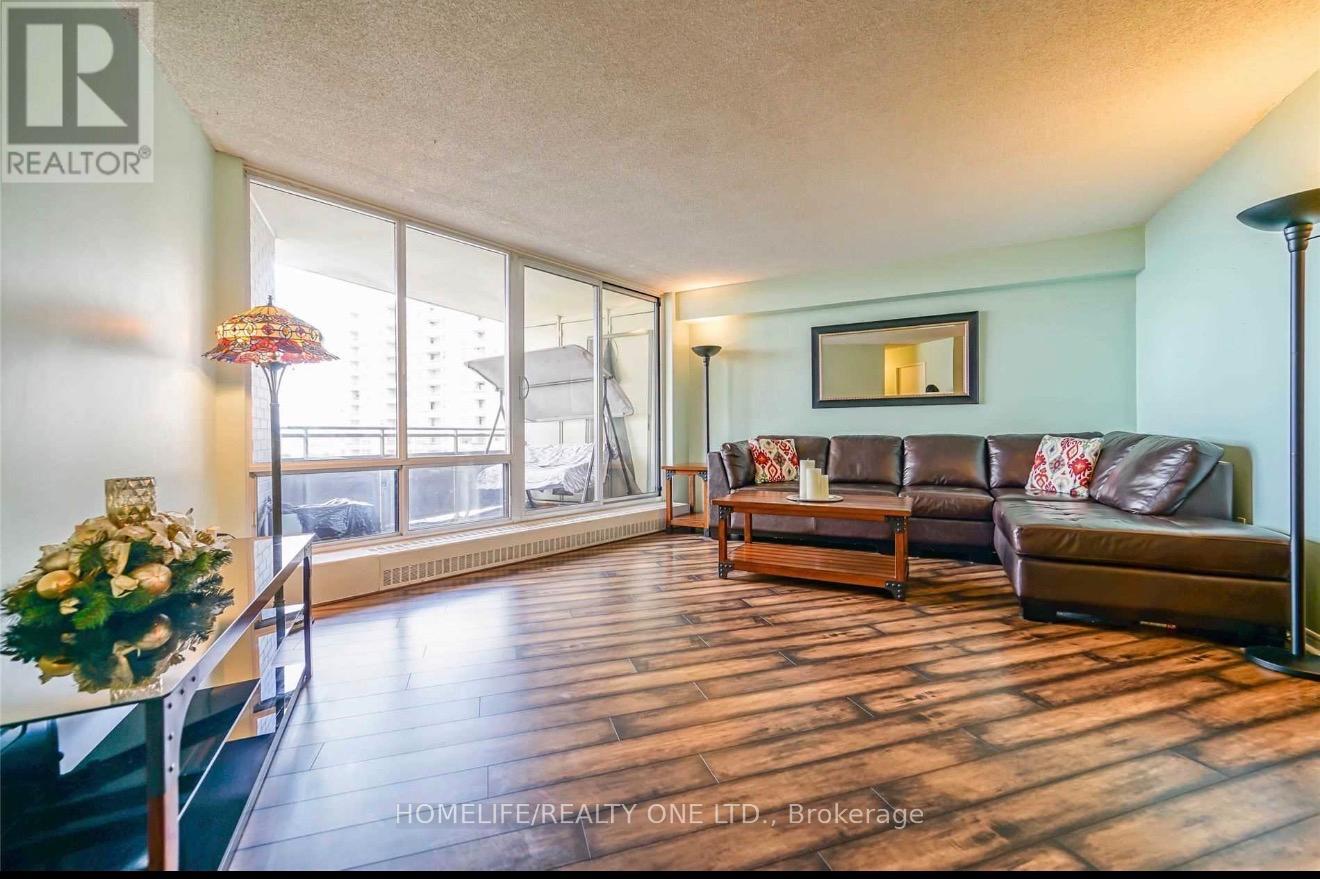 1502 - 380 Dixon Road N, Toronto, Ontario  M9R 1T3 - Photo 6 - W13060018