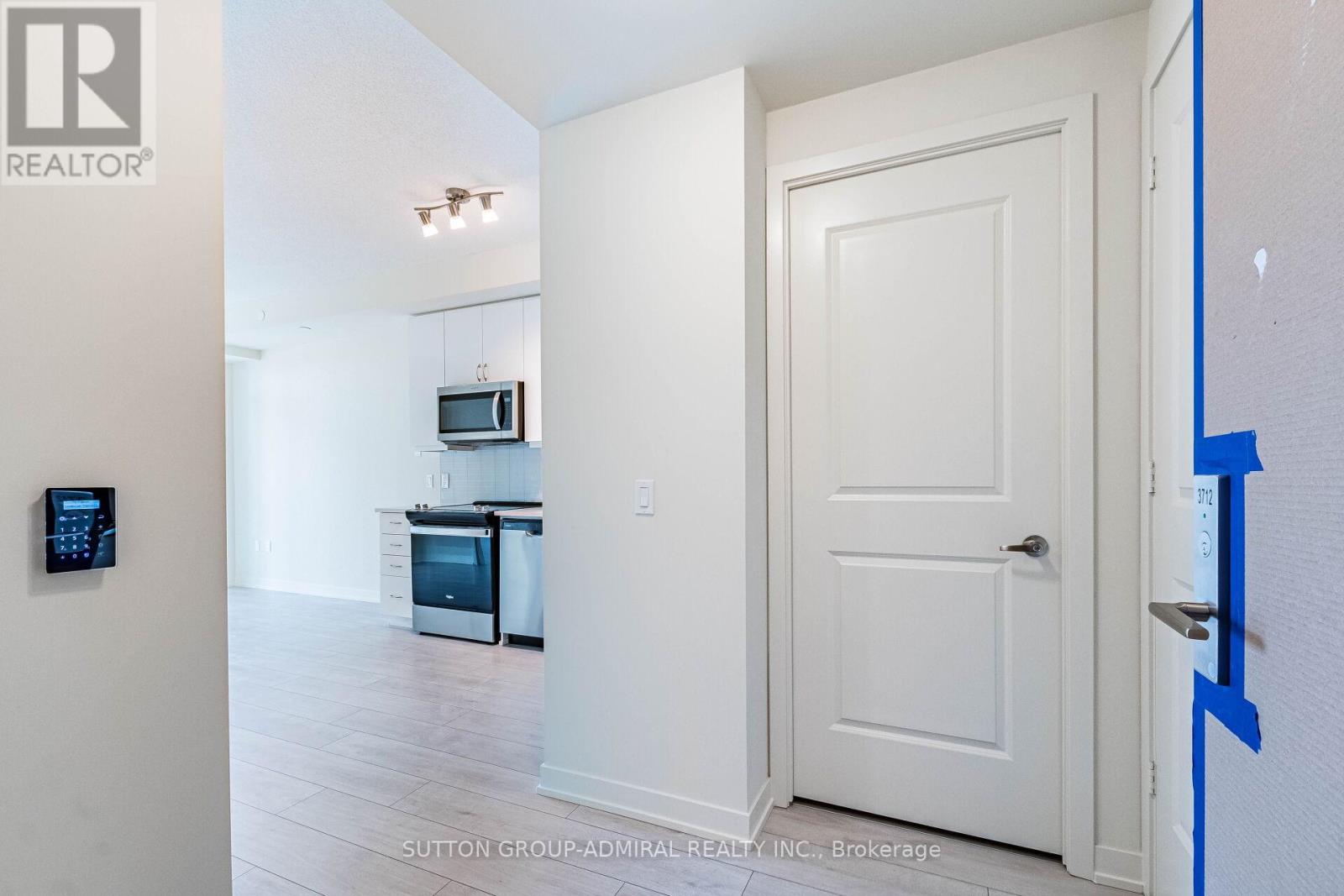 4112 - 38 Annie Craig Drive, Toronto, Ontario  M8V 0G9 - Photo 3 - W13060022