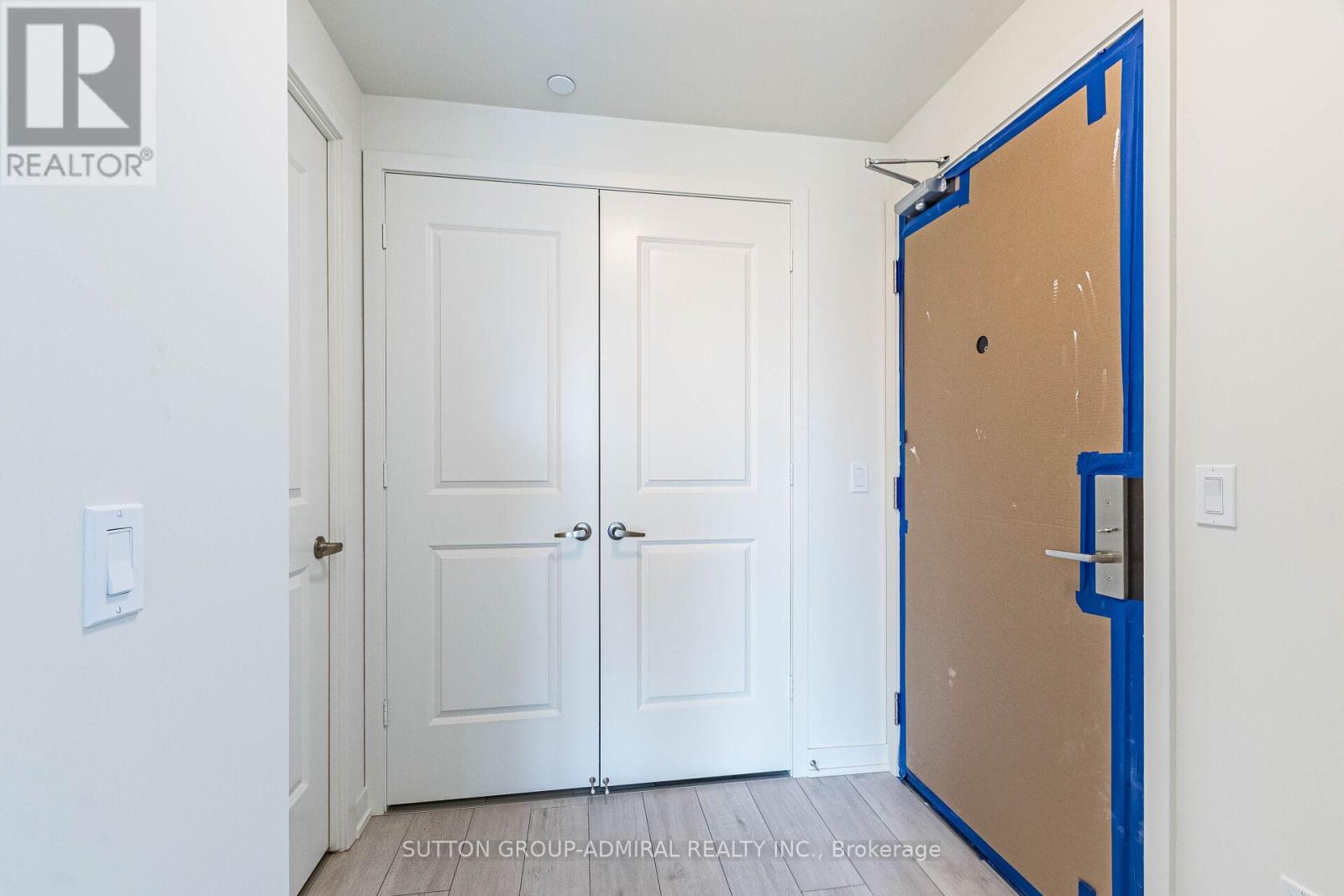 4112 - 38 Annie Craig Drive, Toronto, Ontario  M8V 0G9 - Photo 4 - W13060022