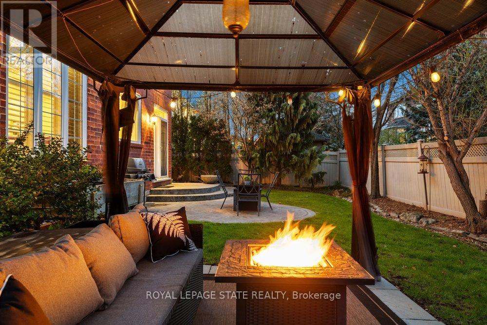 5901 Chercover Court, Burlington, Ontario  L7L 6T2 - Photo 10 - W13060084