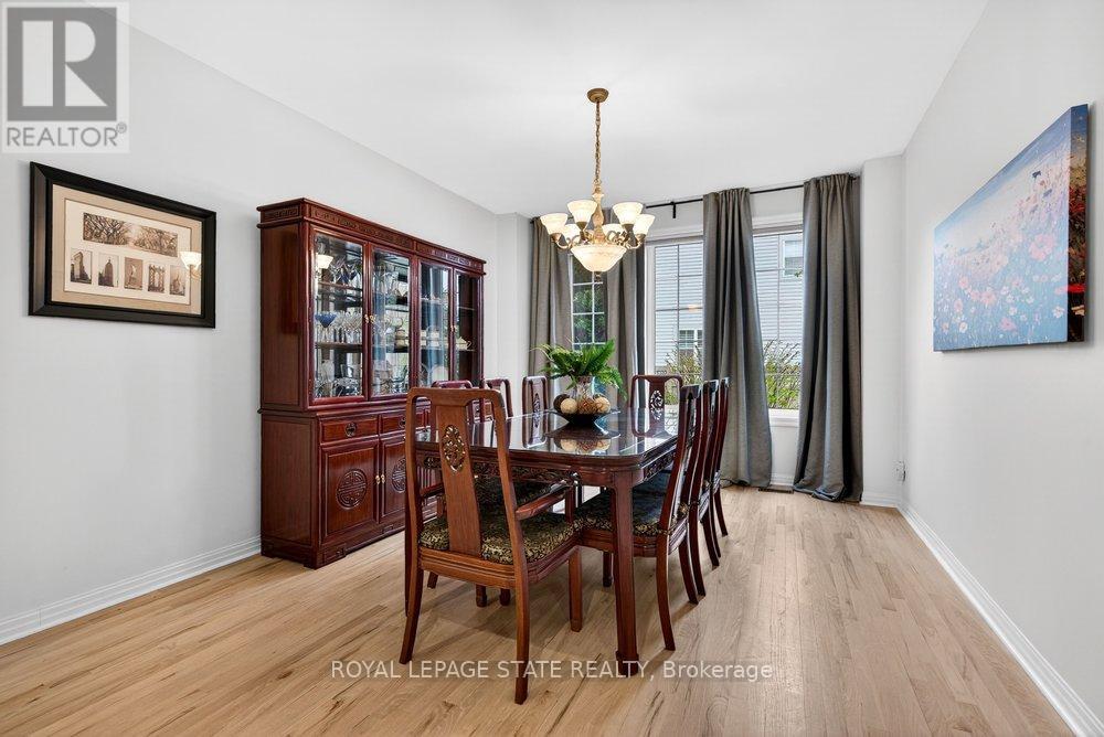 5901 Chercover Court, Burlington, Ontario  L7L 6T2 - Photo 17 - W13060084