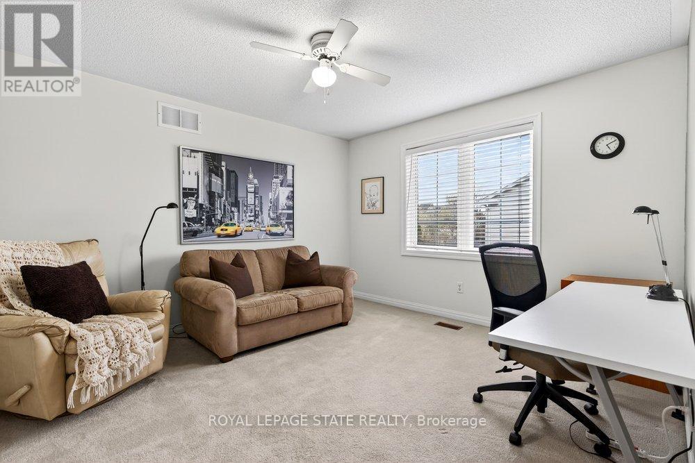 5901 Chercover Court, Burlington, Ontario  L7L 6T2 - Photo 33 - W13060084