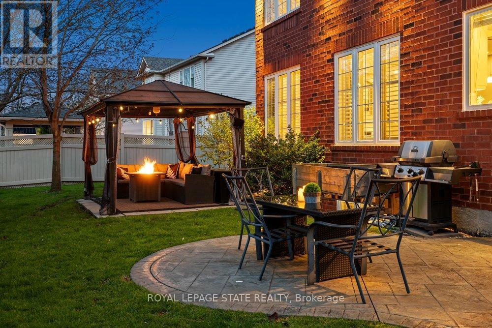 5901 Chercover Court, Burlington, Ontario  L7L 6T2 - Photo 46 - W13060084