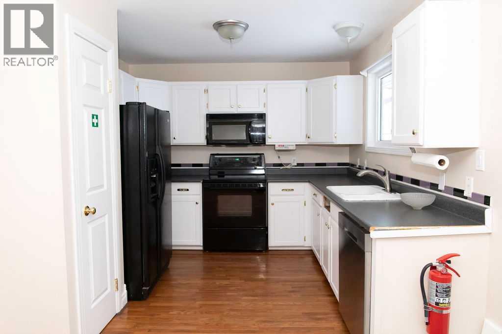 333 Signal Road, Fort Mcmurray, Alberta  T9H 3W1 - Photo 3 - A2305881